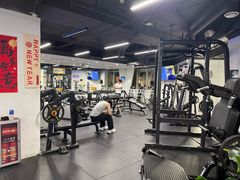 -超鹿运动(达信大厦店)