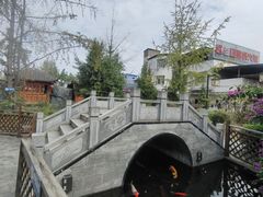 -九尺赵老四鲜鹅肠火锅
