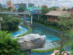 -七彩云南欢乐世界