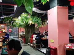 大堂-渔香岛美蛙鱼头火锅(威清路店)