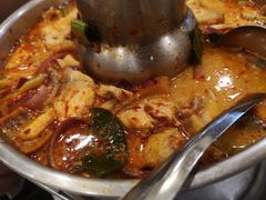 -J Daeng Seafood