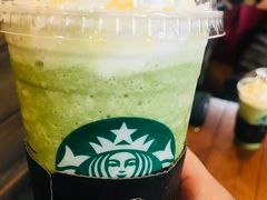 -星巴克臻选(青岛麦凯乐分店)