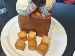 -铜锣湾·有麝自然香(渝北财富中心店)