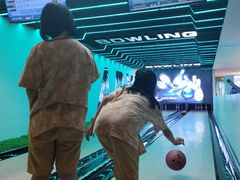 -涨巢·潮玩水疗局