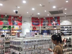 -名创优品(广东东莞东城万达2店)