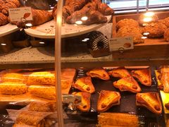 -巴黎贝甜(泗泾店)