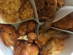 -必胜客宅急送(真北乐购店)