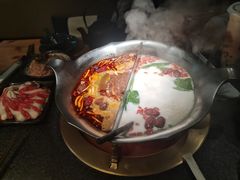 -湊湊火锅·茶憩(南京东路悦荟店)