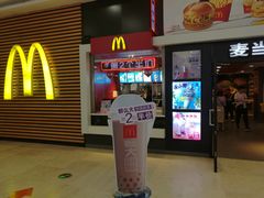 -麦当劳(龙之梦购物中心店)