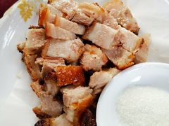 脆口烧肉-园林美食城·本土农家菜(杨和镇店)