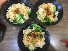 油泼扯面-潼十三肉夹馍(东单店)