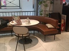 -必胜客(砂之船中东奥莱店)