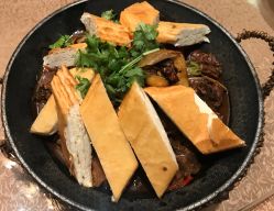 老鹅脆饼-金雨玫瑰庄园酒店-宴会中心