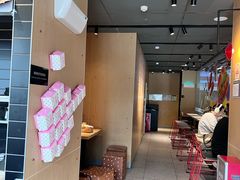 -麦当劳(中二横路店)