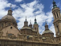 -皮拉尔圣母圣殿主教座堂