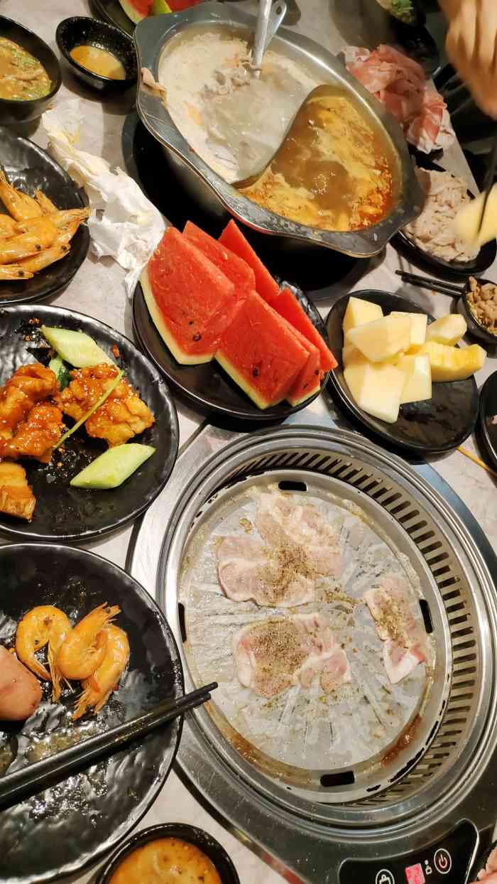 亿烤天下自助美食汇(嘉洲广场店)