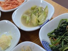 -亲昵春川鸡排(韩国美食街店)