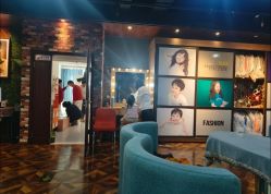 -小脚丫专业儿童摄影店