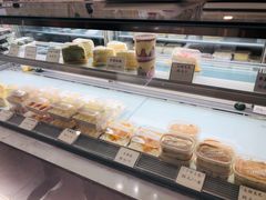 面包甜点陈列柜-欢牛蛋糕屋(萧山万象汇店)