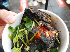 -黑色经典臭豆腐·湖南特产(太平街口店)