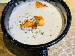 蘑菇奶油汤-机器人火炉披萨