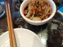 -张大胡子鱼头火锅酒楼(长益路店)