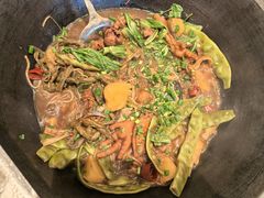 -老关东铁锅炖(上游街店)