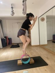 -凡瑜伽·普拉提