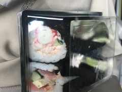 -全家便利店(上海火车站站二店)