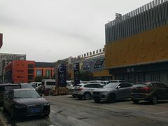 -万润国际酒店用品市场(曹安国际商城店)
