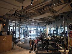 -F+轻食健身赋能空间(中华北路国贸商场店)