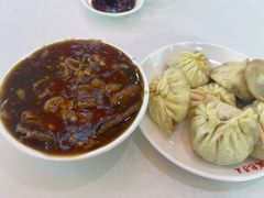 -陈寔包子王·卤煮小肠·京味小吃(龙潭店)