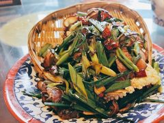 柏枝锅巴腊肉-杨记隆府(白象街店)