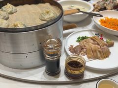 -梅利汴京烤鸭•开封豫菜地标店(东大街店)
