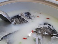 -浔味·山屿湖·正宗淳牌全鱼宴老字号