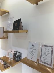 -初颜品佑肌肤管理