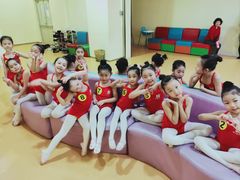 -天津瑞宇康培训学校(爱琴海购物公园店)