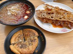 -青石桥老瓦房肥肠粉总店(青石桥总店)