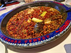 -何师傅美蛙鱼头(汉街店)