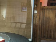 -挂旗柴锅鸡(蚌山区嘉年华店)