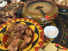 -彝风人家彝族餐厅