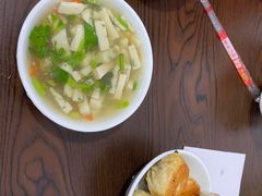 鱼丸豆腐汤-潭式煎包(西航路店)