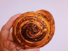 -上海半岛酒店·半岛精品店