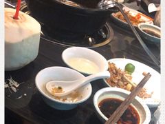 -东椰·海南椰子鸡火锅(朝阳门店)