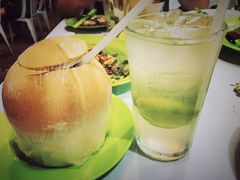 泰国香椰子-明记烧鱼美味店