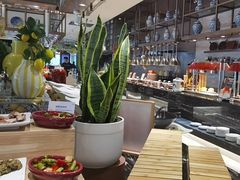 -东方红海鲜百汇(国际大厦店)