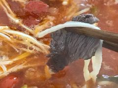 -黄利砖万峰林布依特色酸笋牛肉馆