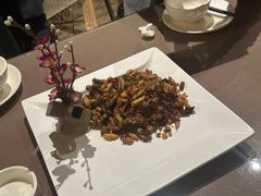 -湖泉水云间餐厅·弥勒地道菜(B座店)