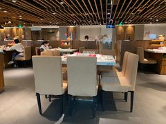 大堂-海底捞火锅鲜切牛肉主题店(长寿路店)