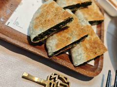 家常茴香饼-四季民福烤鸭店(外滩外白渡桥店)